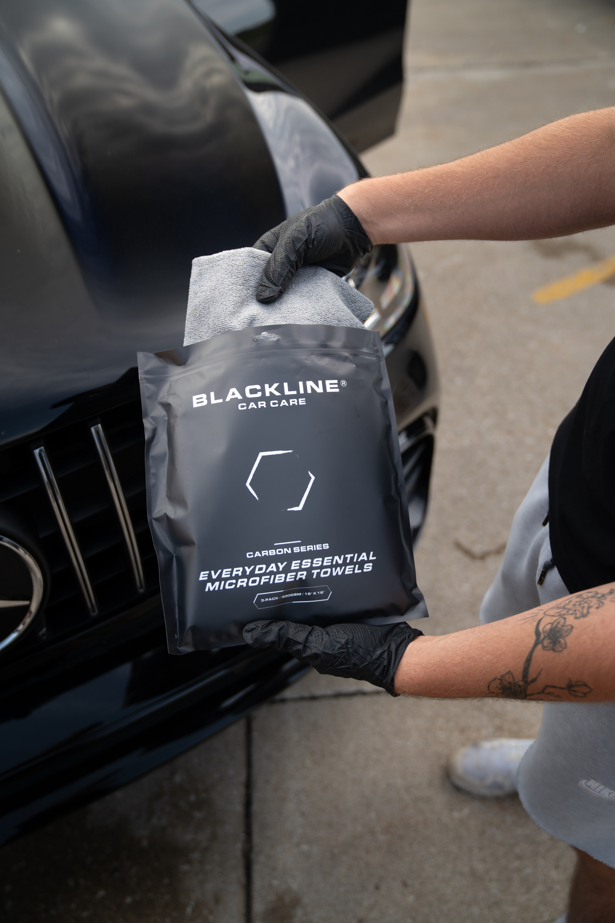 BLACKLINE EVERYDAY MICROFIBER TOWELS product image 2
