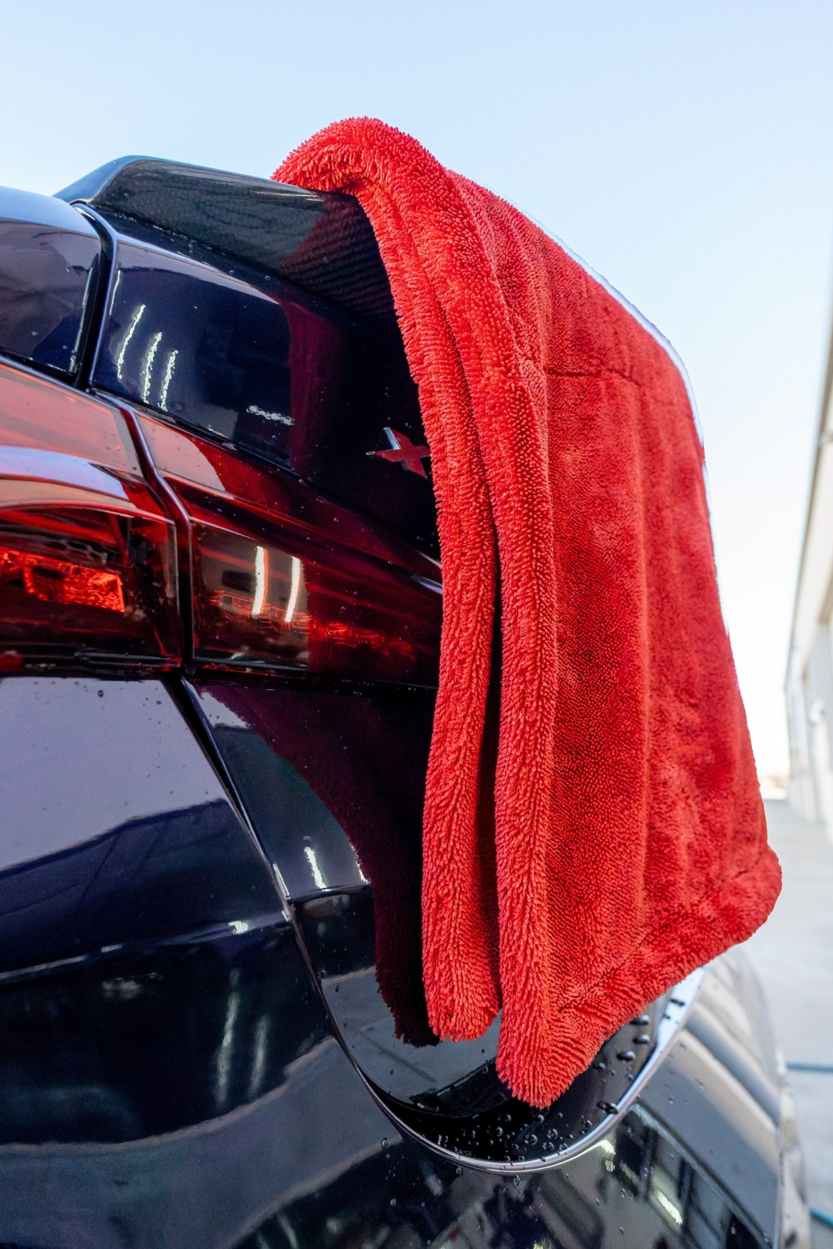 BLACKLINE TWISTED-LOOP DRYING TOWEL product image 34