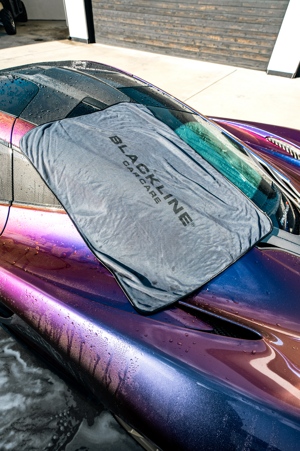 BLACKLINE SLIM TWISTED-LOOP DRYING TOWEL product image 3