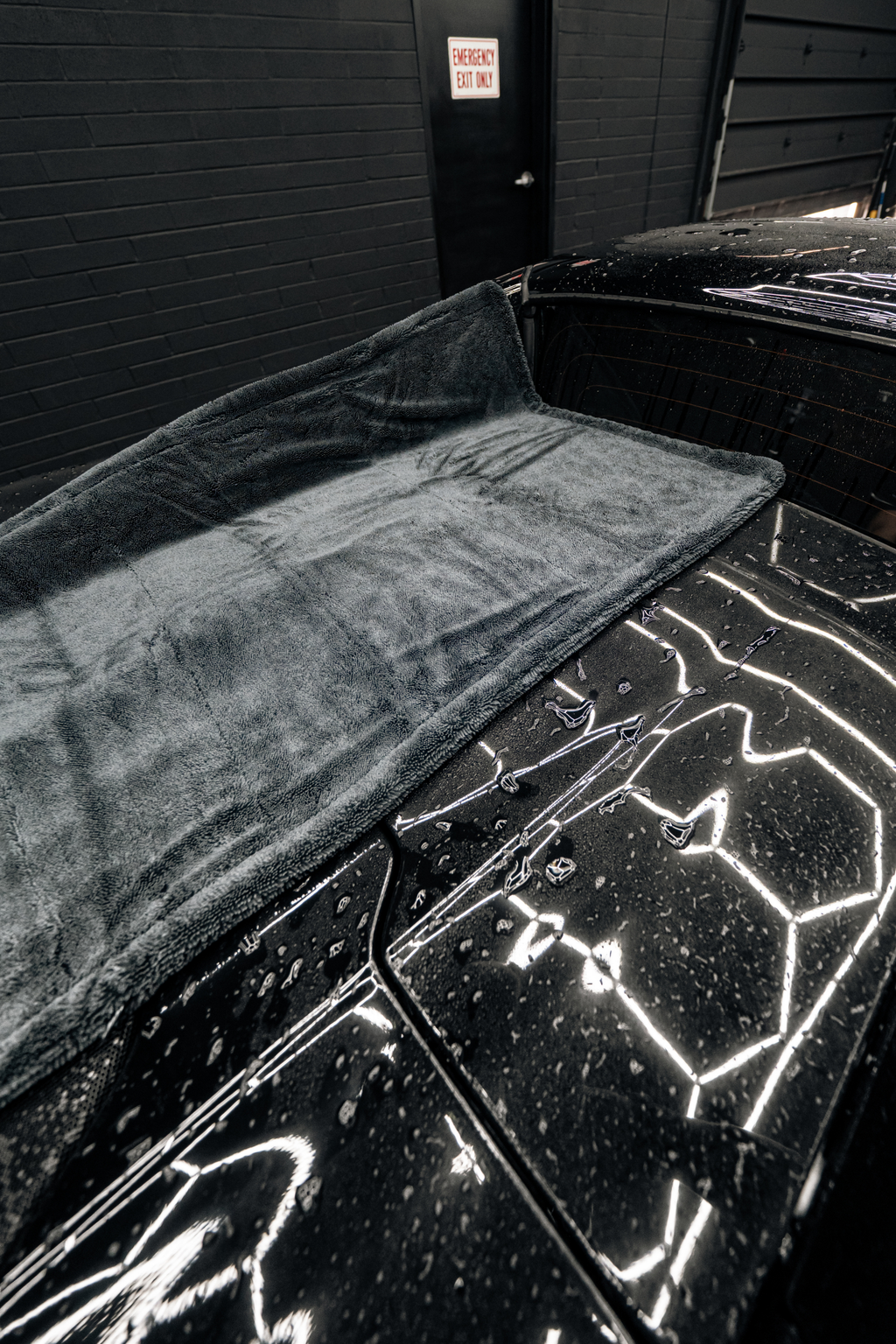 BLACKLINE TWISTED-LOOP DRYING TOWEL product image 7