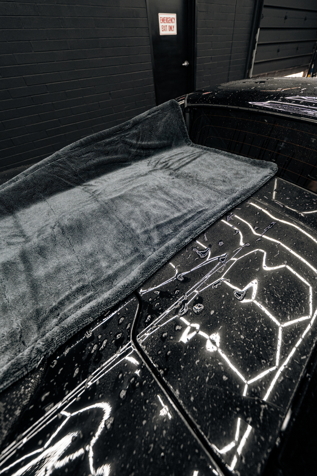 BLACKLINE TWISTED-LOOP DRYING TOWEL product image 7