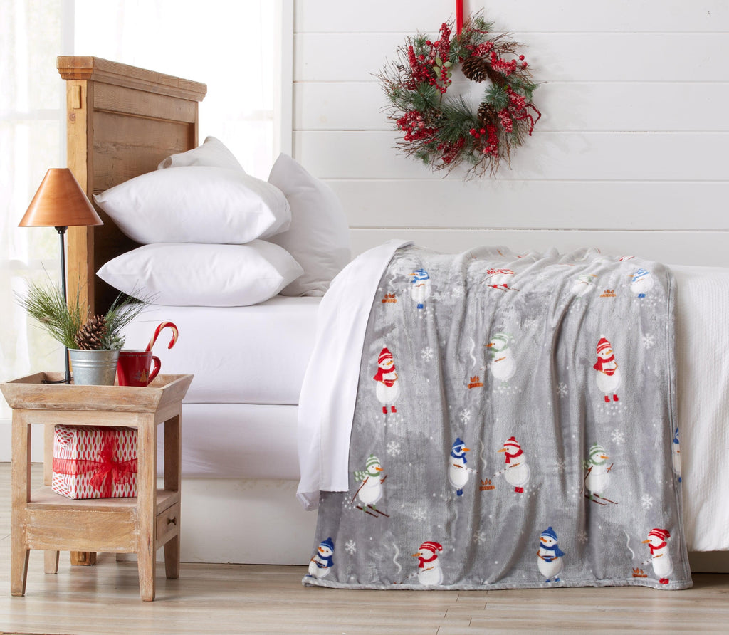 Pearl Collection Velvet Plush Throw Blanket