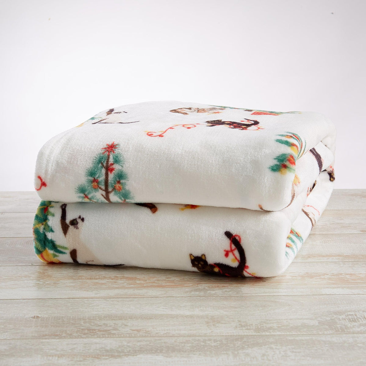 Pearl Collection Velvet Plush Throw Blanket