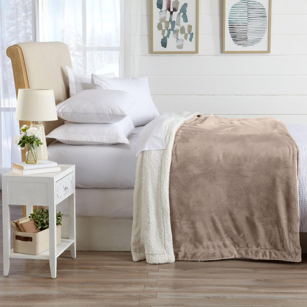 Velvet Plush Sherpa Luxury Bed Blanket - Kinsley Collection