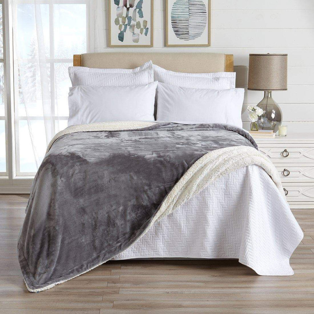 Velvet Plush Sherpa Luxury Bed Blanket - Kinsley Collection